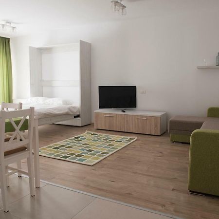 Cassie Apartment Braşov Buitenkant foto