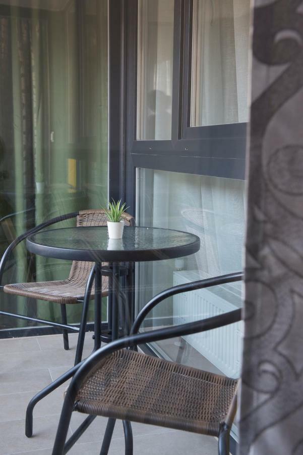 Cassie Apartment Braşov Buitenkant foto